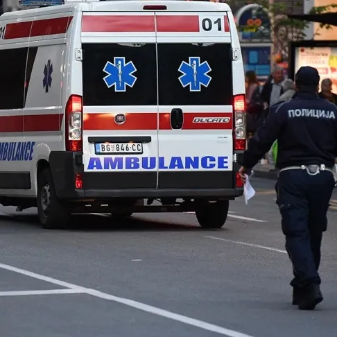 Sudaru autobusa i automobila kod Pančevačkog mosta, lakše povređene tri žene