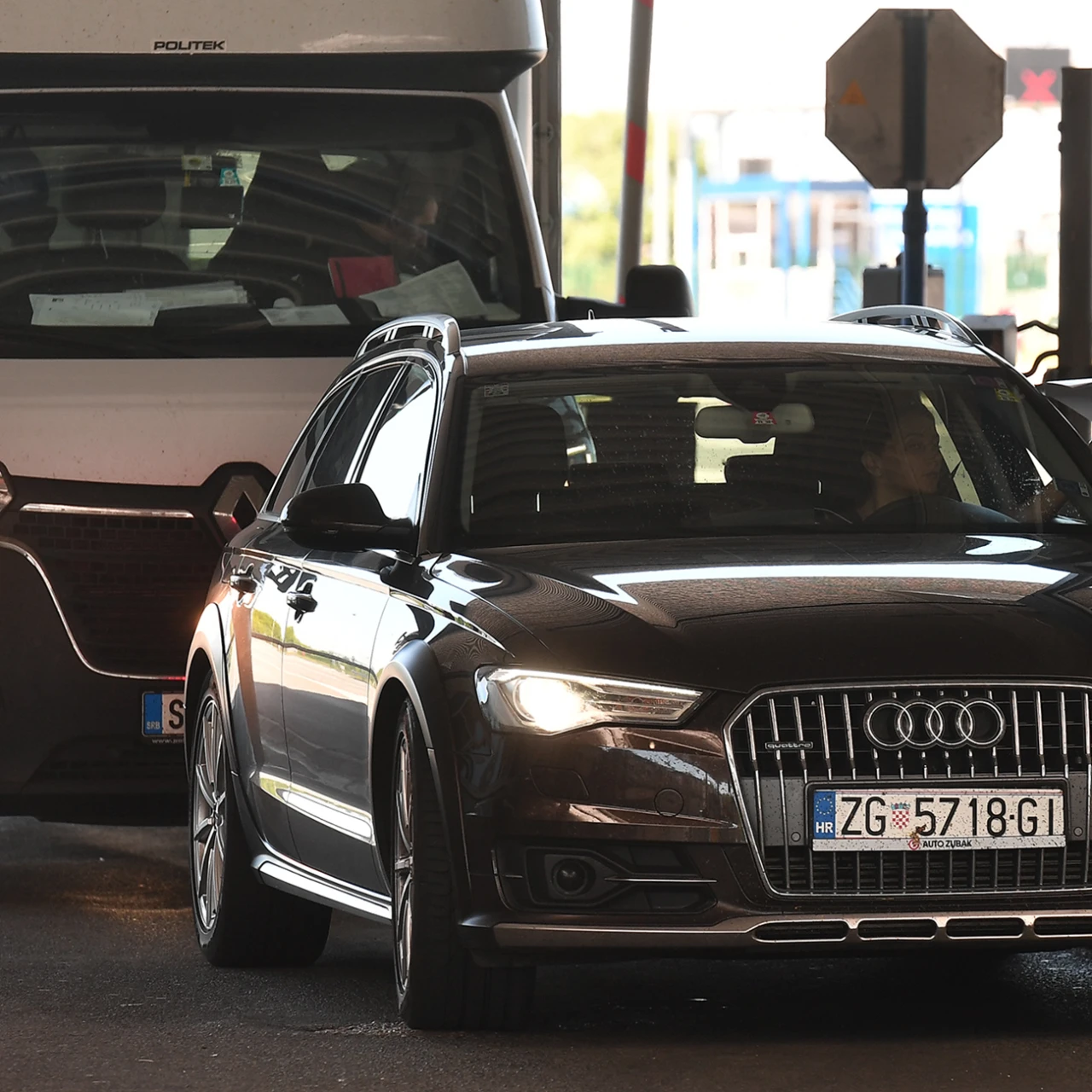AMSS: Automobili više od dva sata na prelazima prema Bugarskoj, na ostalim do 45 minuta