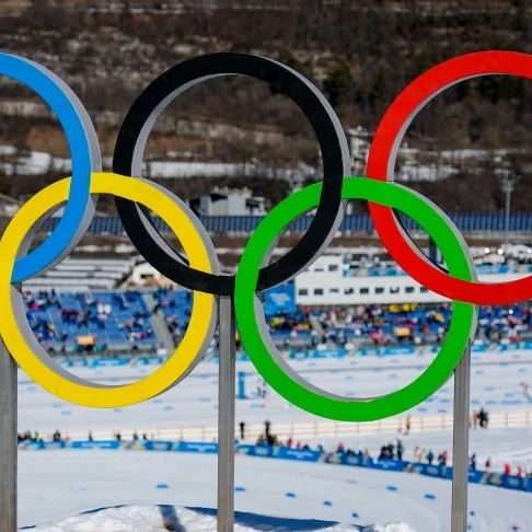 Međunarodni olimpijski komitet ukida preporuke o neutralnom statusu ruskih sportista uoči OI 2028.