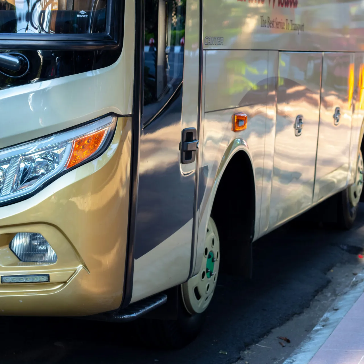Prevrnuo se autobus sa nemačkim đacima u Holandiji, najmanje 20 povređenih
