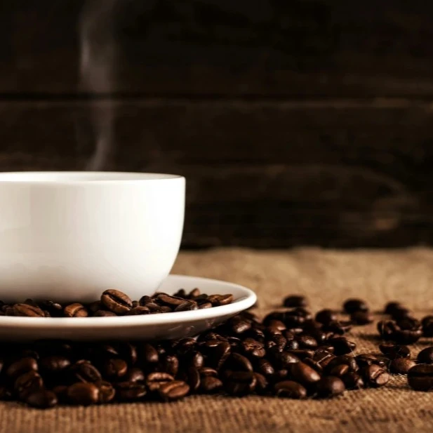 Cena kafe i kakaa na berzama zabeležile istorijski skok zbog zabrinutosti investitora o posledicama klimatskih promena
