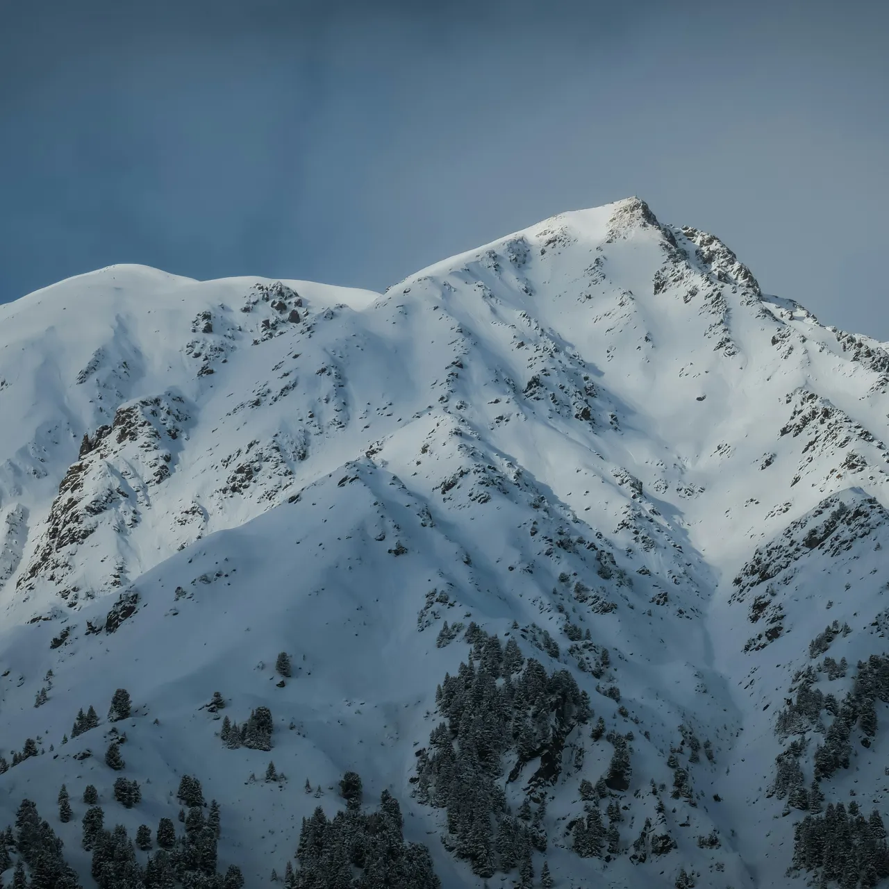 Deset alpinista poginulo u lavini na planini Brod Pik u Pakistanu