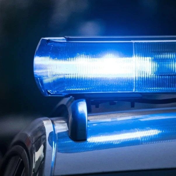 Irska policija presrela auto-bombu blizu granice sa Severnom Irskom