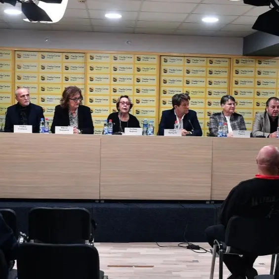 ProGlas uputio pitanje Marku Đuriću o odluci da se ne otvore biračkih mesta u Brizbejnu i Pertu