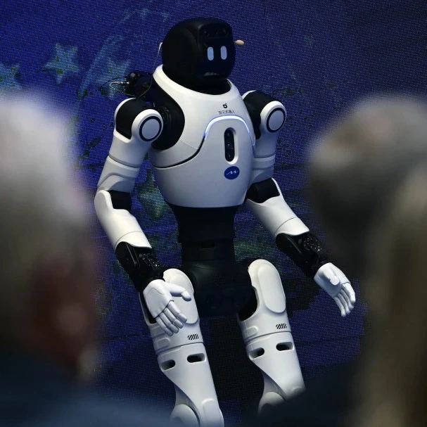 Humanoidni roboti ušli u ring: Održano prvo svetsko takmičenje u borbi