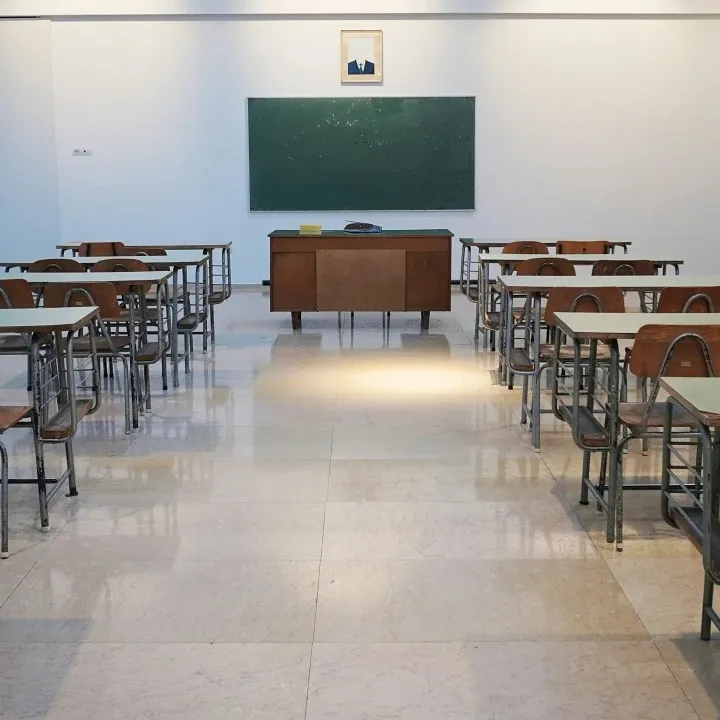 Završena javna rasprava o izmenama Zakona o osnovama sistema obrazovanja, ministar ističe da predlog „reafirmiše“ vaspitnu ulogu škole