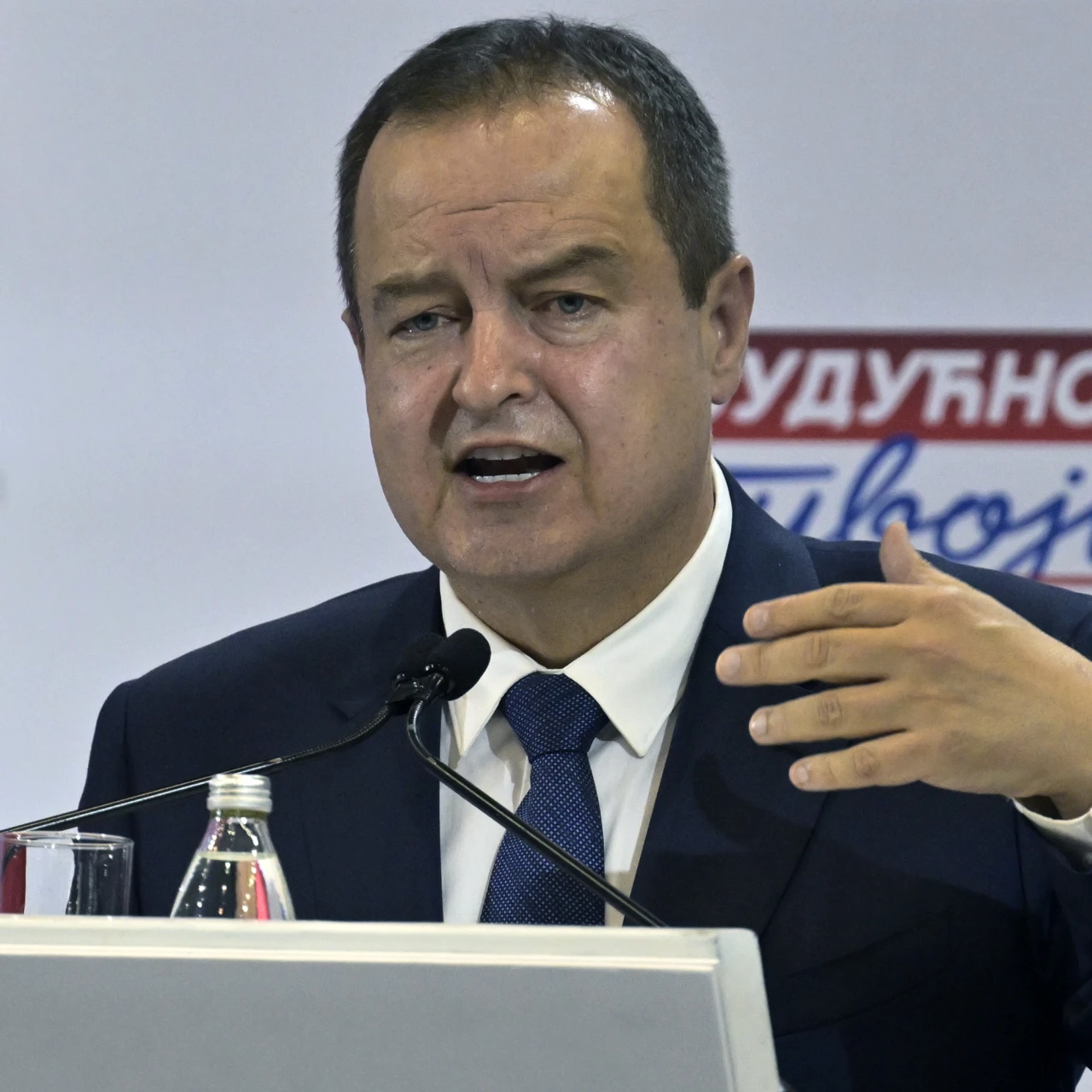 Dačić o marihuani kod Konjuha: Istragu vodi tužilaštvo, ne bih mogao da kažem gde je organizator