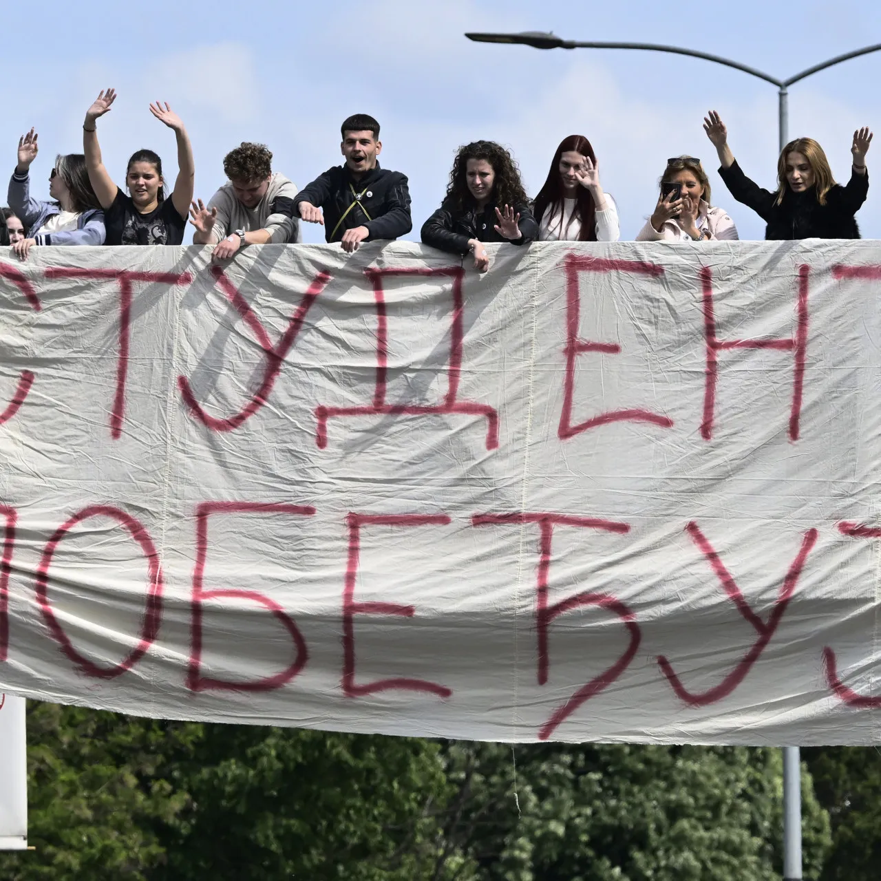 Studentska lista o skupu SNS-a u Novom Sadu: Ne moramo sutra da stojimo jedni naspram drugih na Trgu slobode, volju ćemo pokazati 25. oktobra