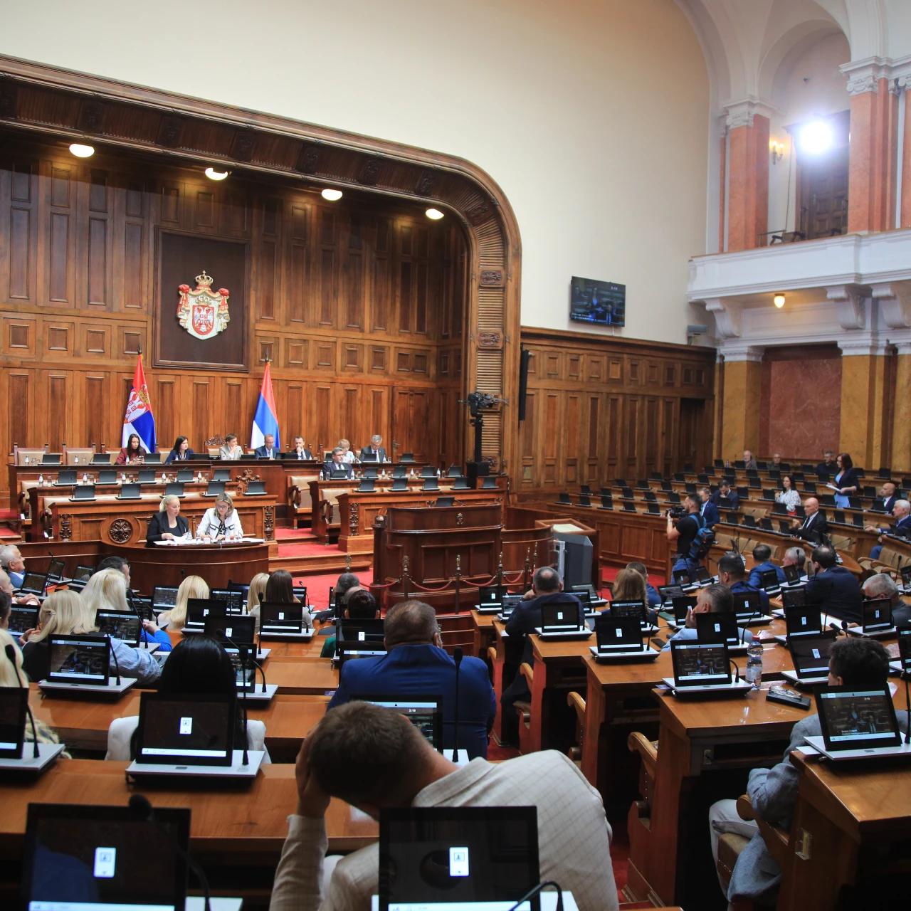 Poslanici nastavili vanredno zasedanje raspravom o zakonu o sprečavanju zagađivanja