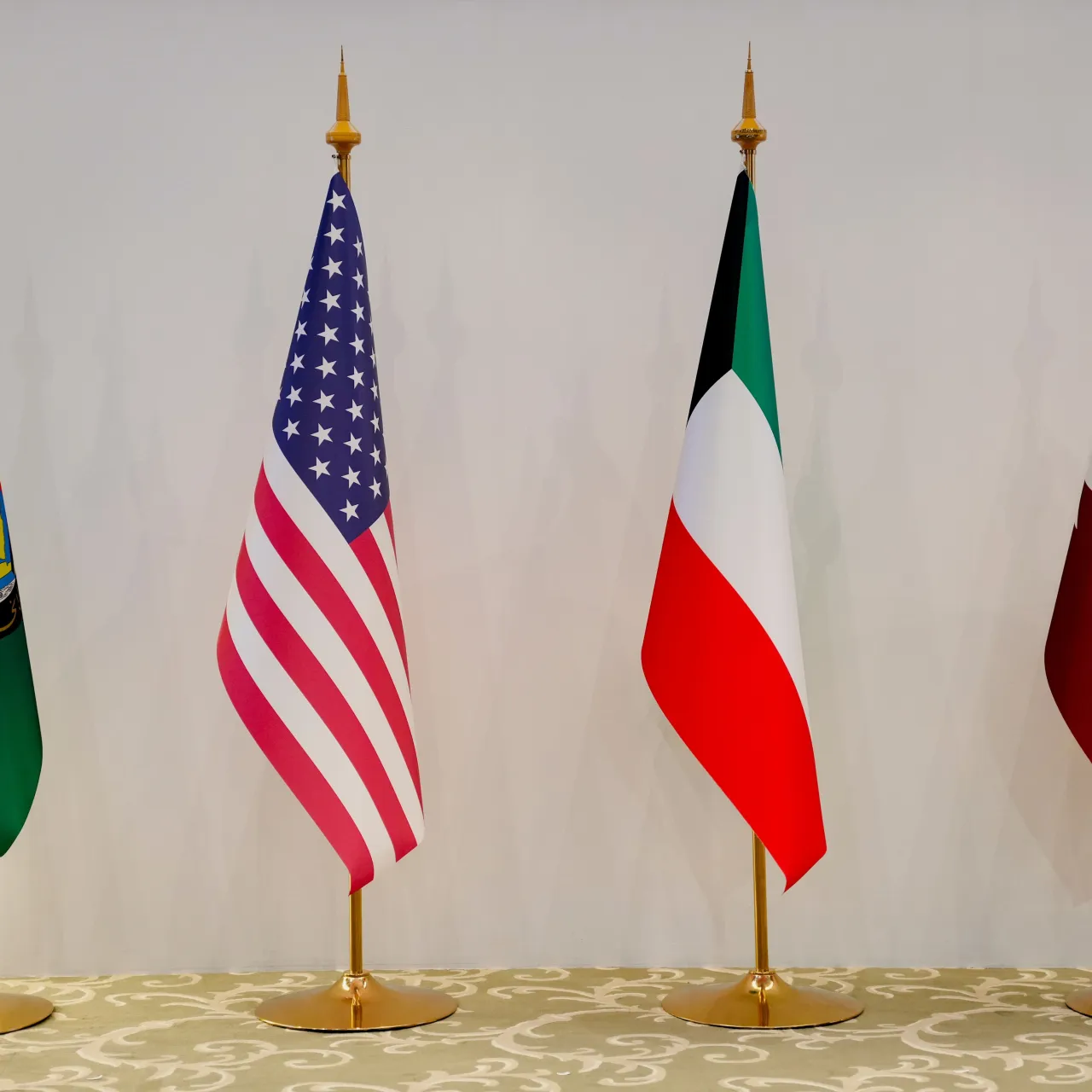 Američkim državljanima na Bliskom Istoku savetovano da razmotre napuštanje regiona