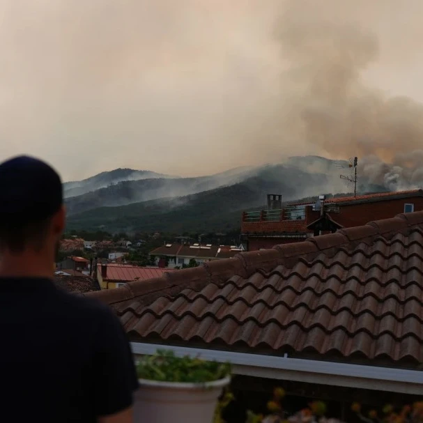 "Ovo nikada ranije nije viđeno": Požari se približili Madridu, više hiljada ljudi evakuisano