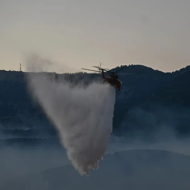 Grčko tužilaštvo pokreće istragu sudara vatrogasnih helikoptera u kojem su poginule dve osobe