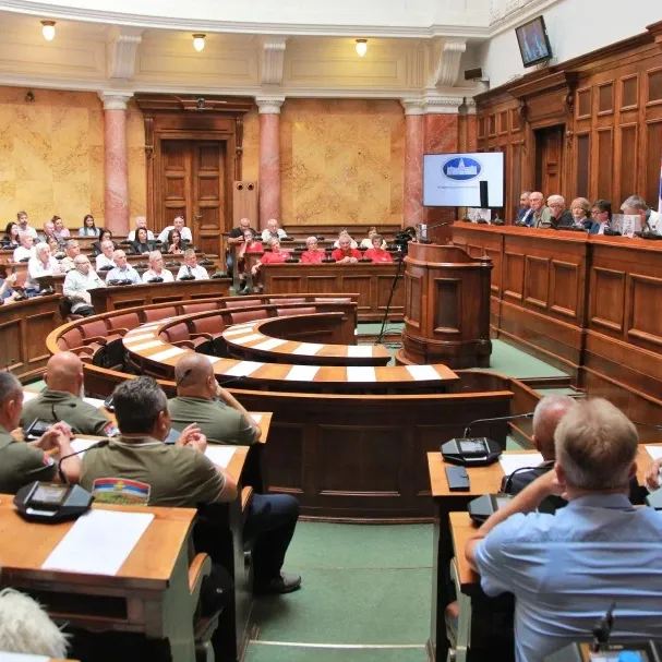 Tribina u Skupštini Srbije povodom godišnjice akcije „Oluja“: Neophodno očuvati sećanje na stradale i nastaviti rad na integraciji raseljenih