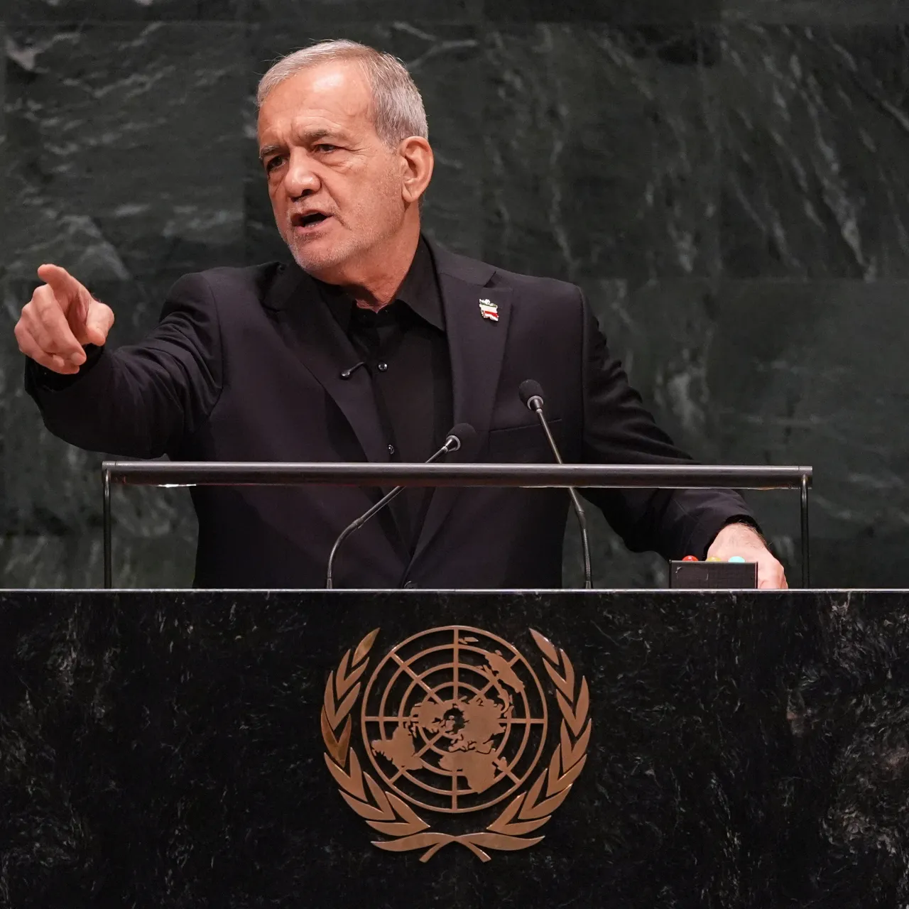 Pezeškijan: Iran se nikada neće pokoriti preteranim zahtevima SAD