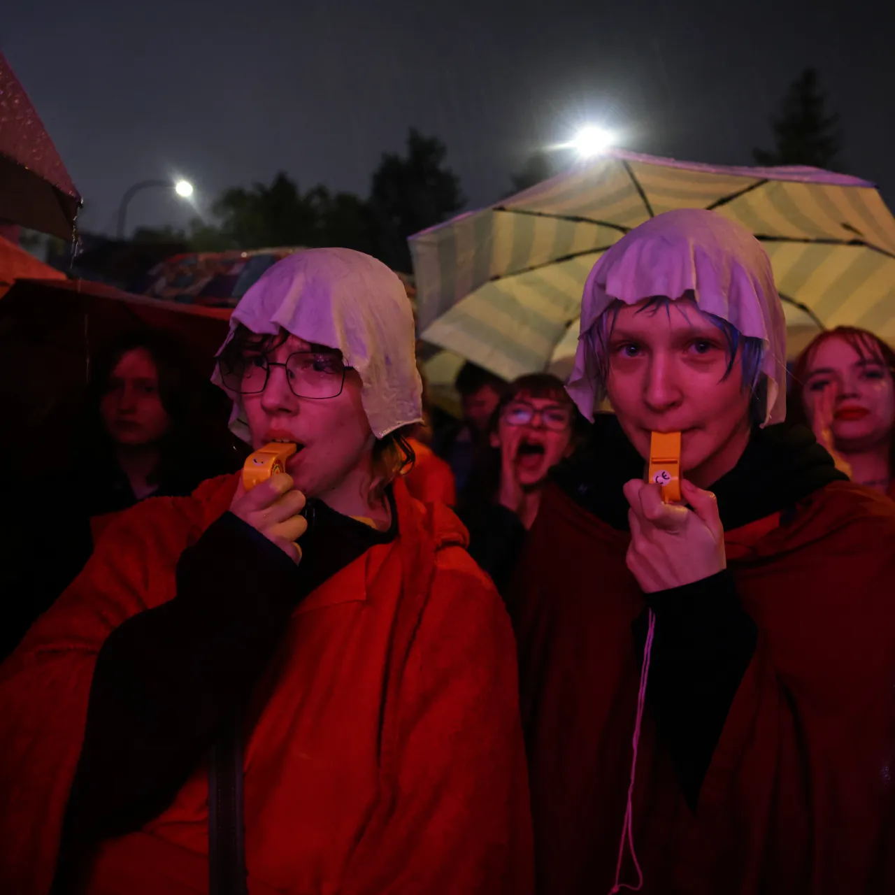 Protesti zbog strogih zakona o abortusu u više od 20 gradova Poljske