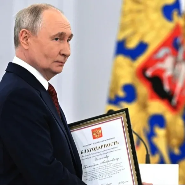 Britanski stručnjak za Insajder: Prekid komunikacije sa Moskvom je politička glupost Evrope (VIDEO)