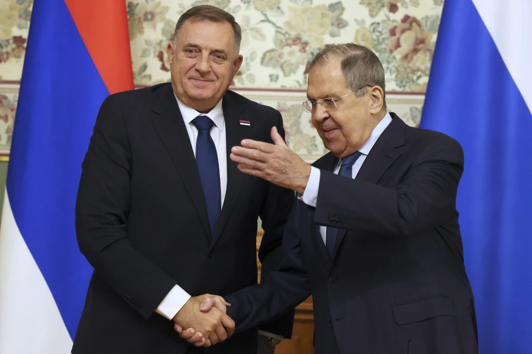 Dodik congratulates Lavrov on his birthday