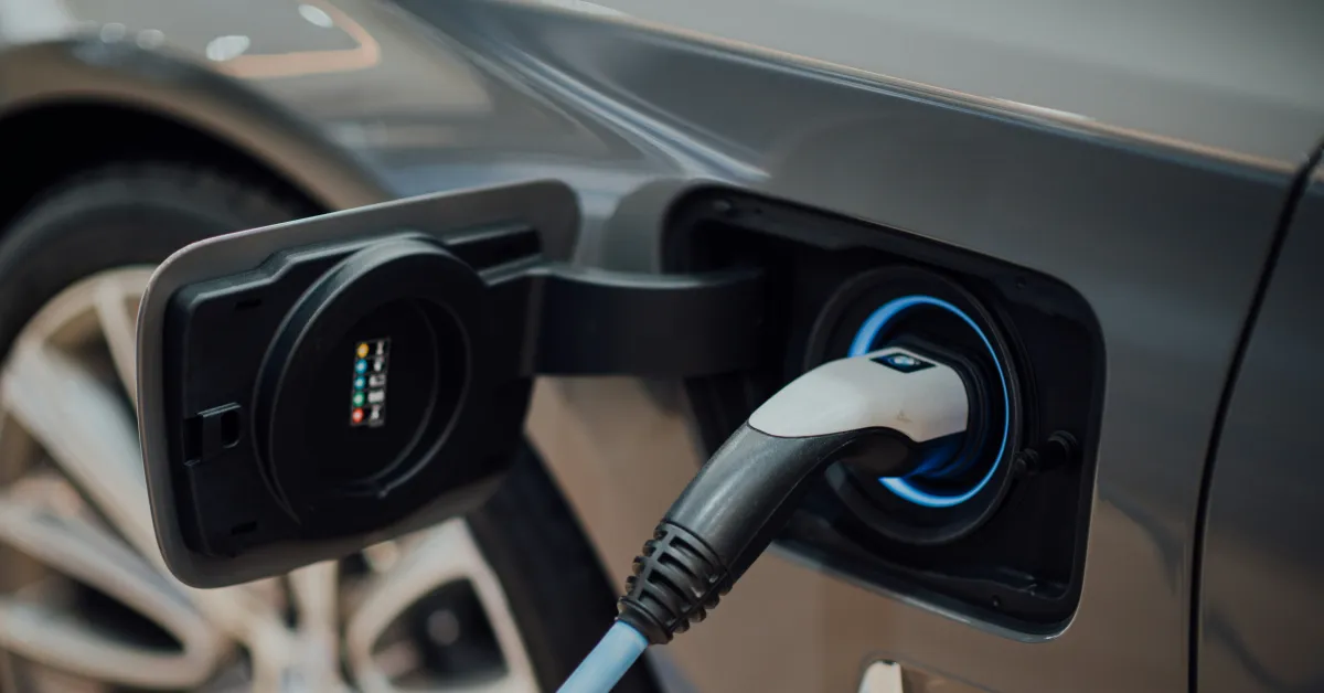 EU i Kina postigle dogovor da prepolove izvoz hibridnih automobila u Evropu