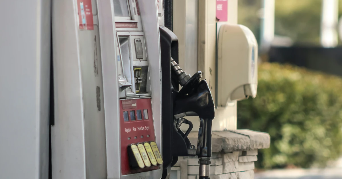 Pad cena nafte utiče na pojeftinjenje benzina u SAD